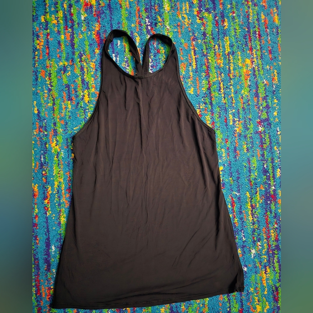 Lululemon Black Racerback Tank Top Size Small.‎ EUC